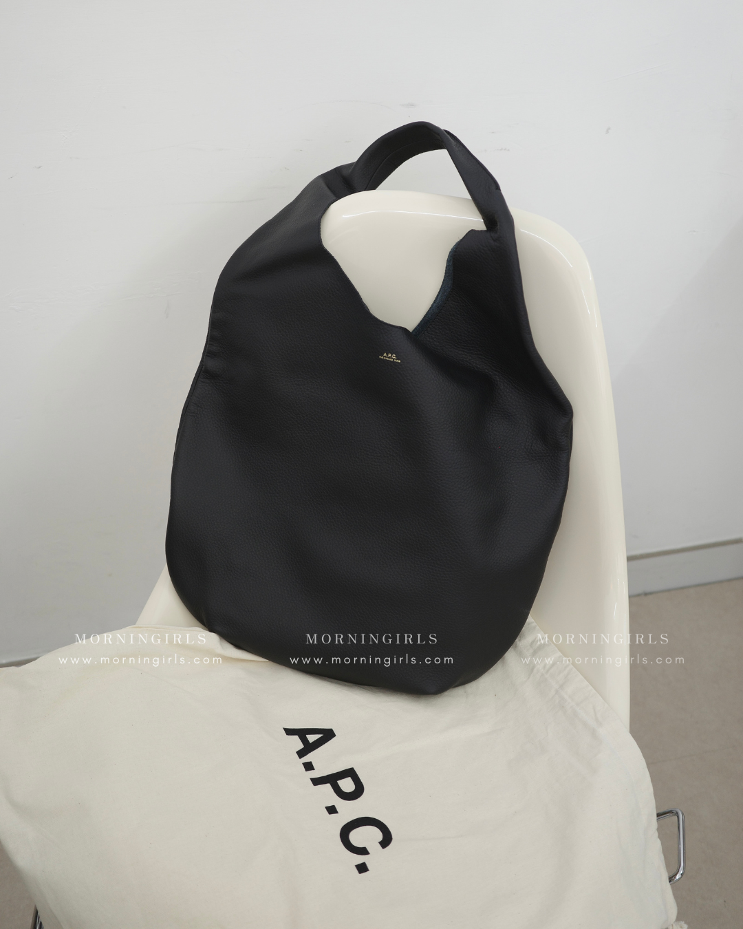 A.P.C. Le Neige Tote Bag 100%真牛皮［多色限時現貨優惠中! 極難補貨!］