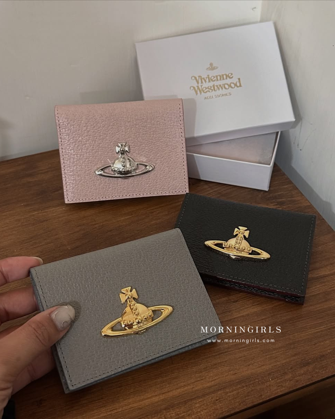 Vivienne Westwood 硬身荔枝皮 Bifold Cardholder 包含相位 [日本限定已停售 櫻花粉最後一個!]