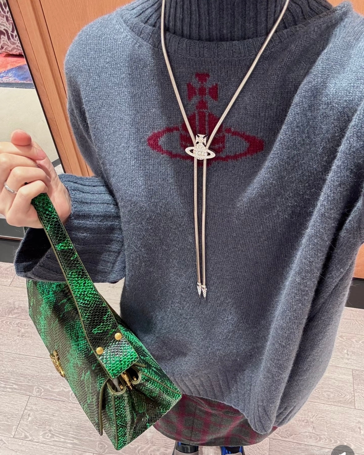 Vivienne Westwood Bolo Tie [預訂優惠中 超多種穿搭方法]