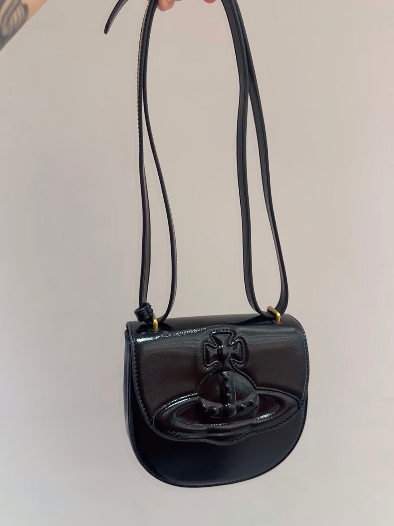 Vivienne Westwood Jodie Saddle Bag 兩用馬鞍袋 漆皮黑［最新上架! 限量現貨優惠中!］