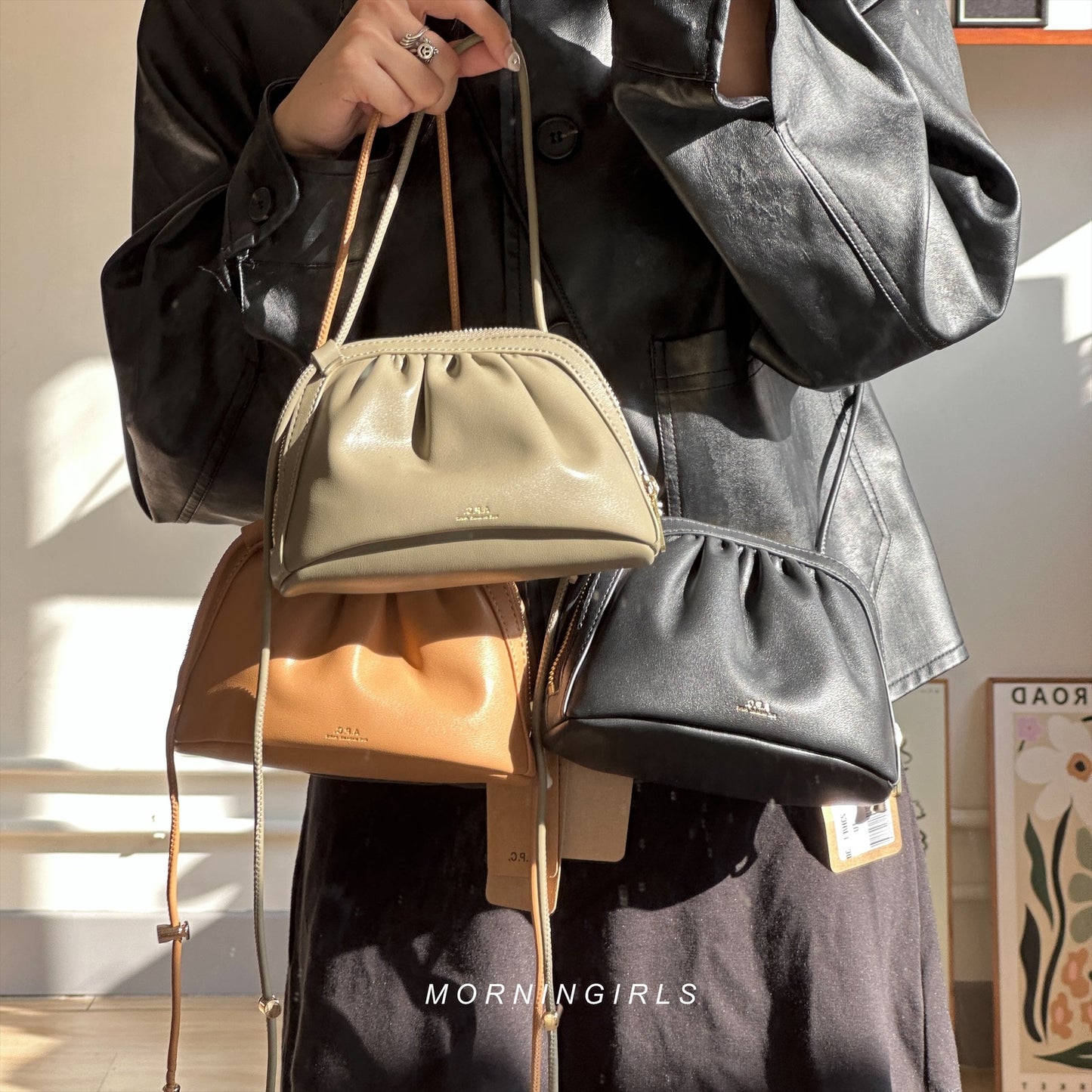 A.P.C. Ninon Drawstring Bag [SMALL] [多款顏色ON SALE!]