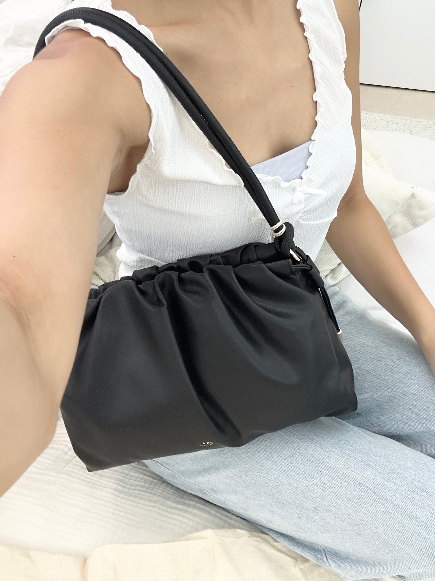 A.P.C. Ninon Shoulder Bag 超軟熟雲朵側肩袋
