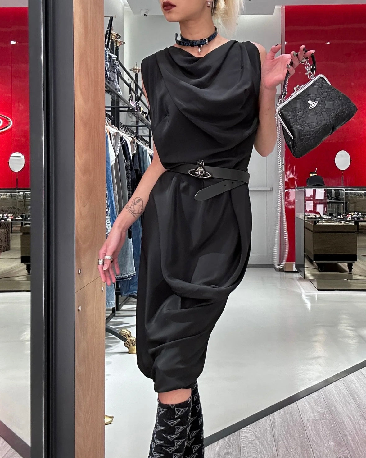 Vivienne Westwood Granny Frame Purse 經典餃子袋 超美土星壓紋Monogram [SS25最新上架!]