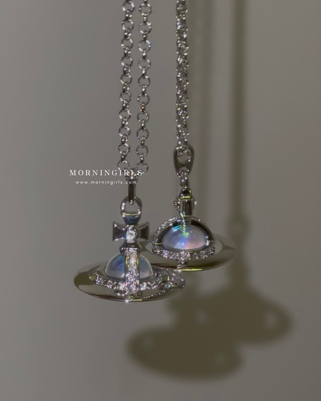 Vivienne Westwood ORB Pendant Crystal 鐳射幻彩限定色 [超限量補貨! 全現貨發售中 機會超難得!]