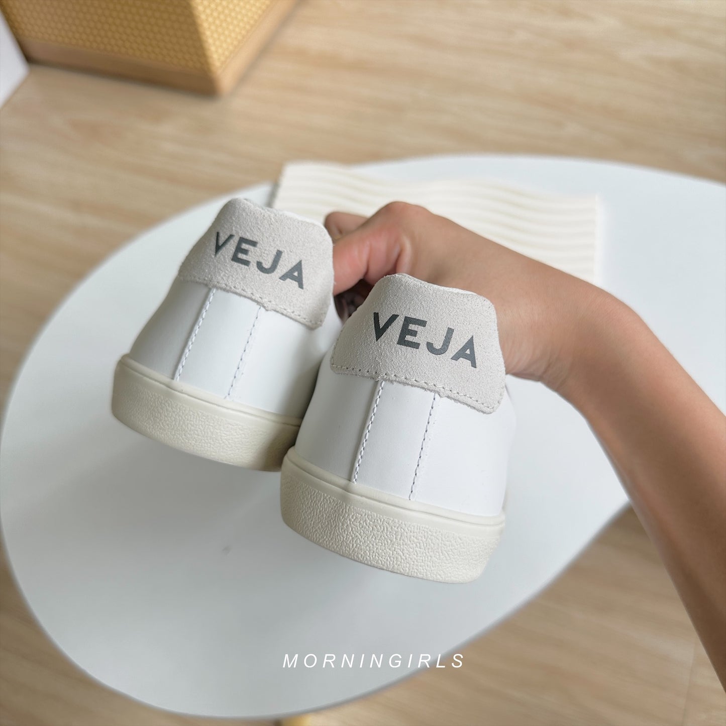 VEJA法國小白鞋 Esplar 淺灰白［經典熱賣 顯腿長之選!］