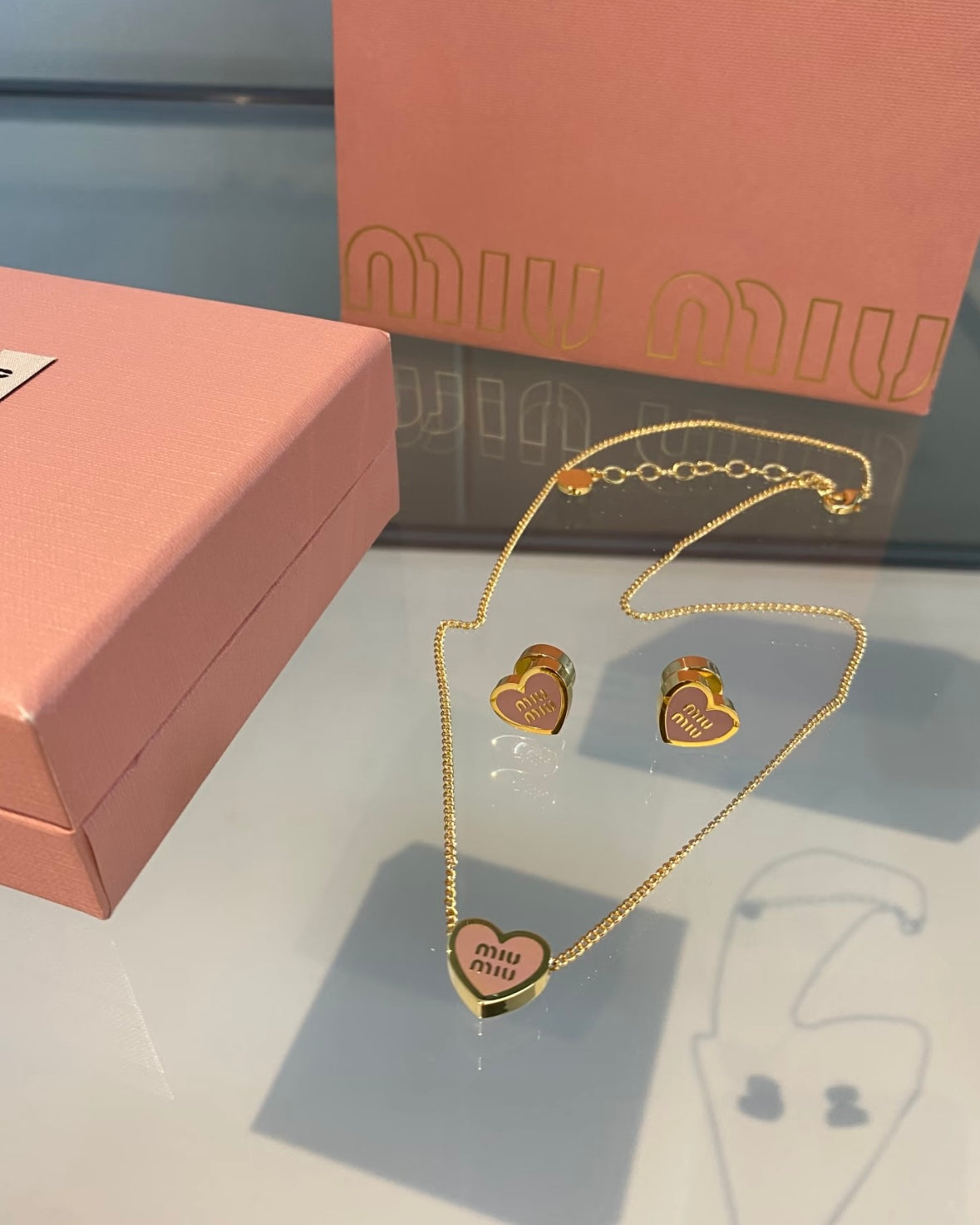 Miu Miu Metal 愛心系列 [超難買!限定藍色粉紅色]