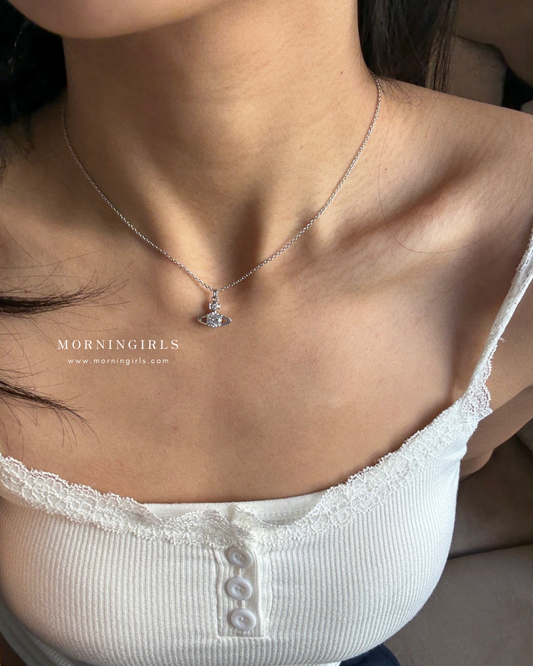 Vivienne Westwood Reina 低調精緻小鑽系列 [頸鏈手鏈耳環整套發售!]