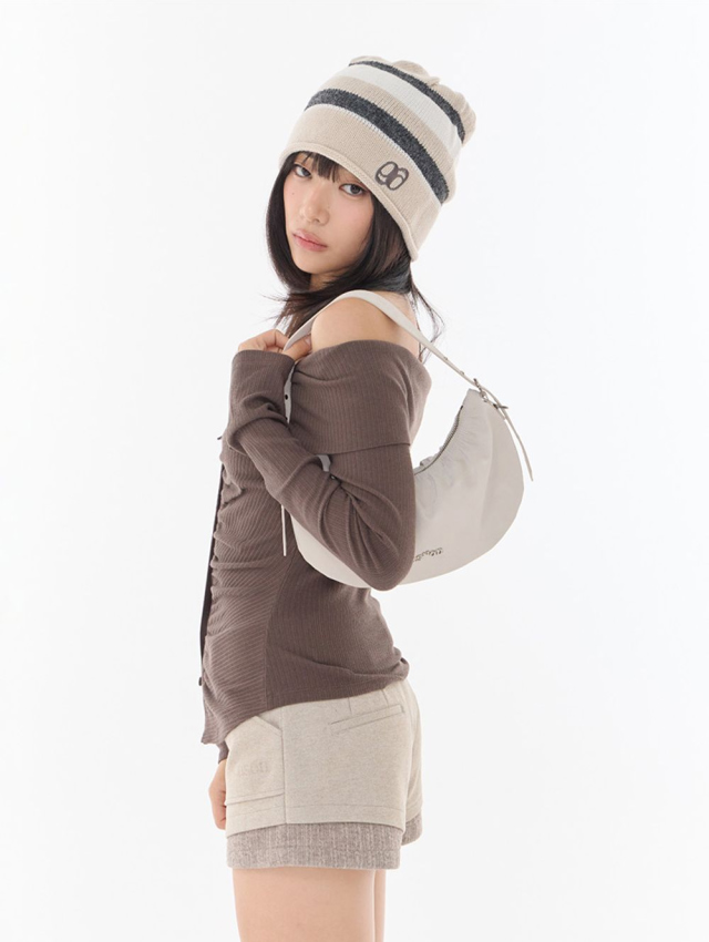 最新韓國選物🇰🇷 Ason Luna Bag 絲絨半月袋［極簡天鵝絨面料 奢華微光自帶高級氣場！］