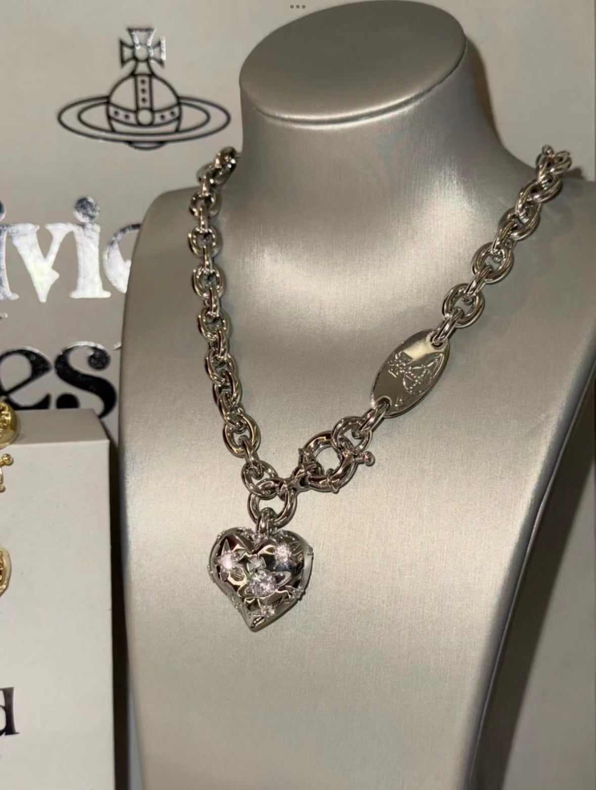 Vivienne Westwood Lee Necklace 超美閃石立體心心星球