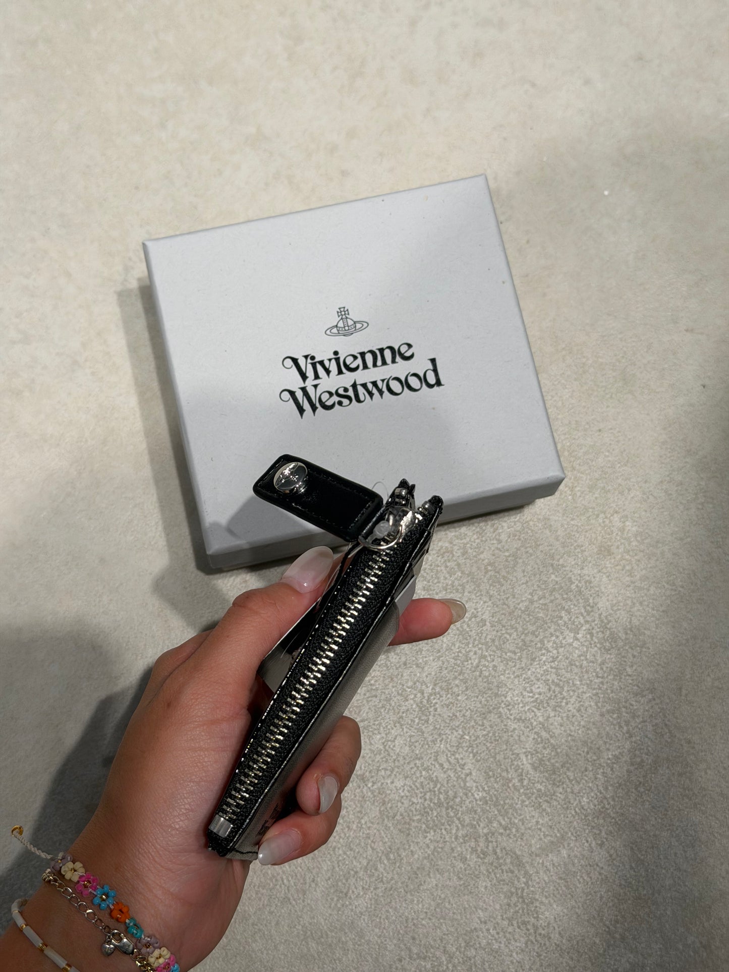 Vivienne Westwood Slim Lg cardholder 閃鑽漆皮卡套