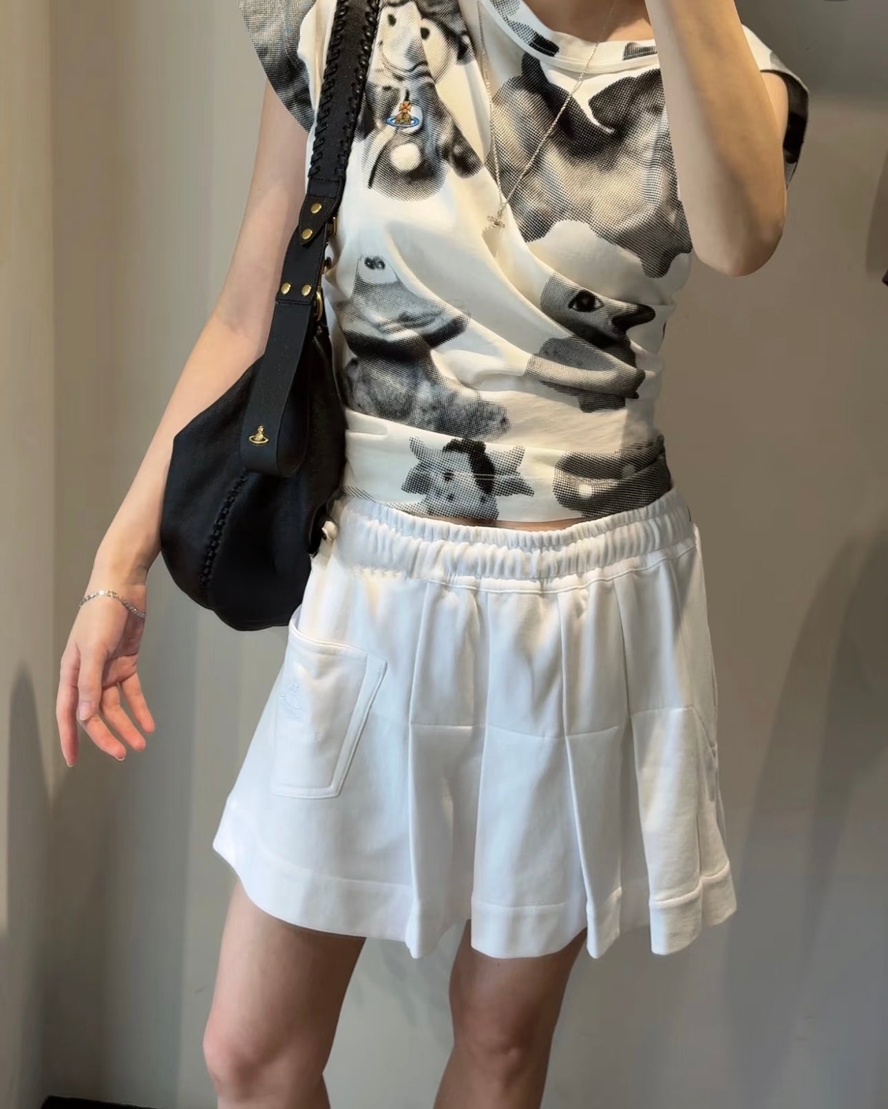 Vivienne Westwood Agnes Shoulder Bag 100%全牛皮超美牛角包［大推薦必入手Lemaire平替版 舊版金扣限時大折扣中!］