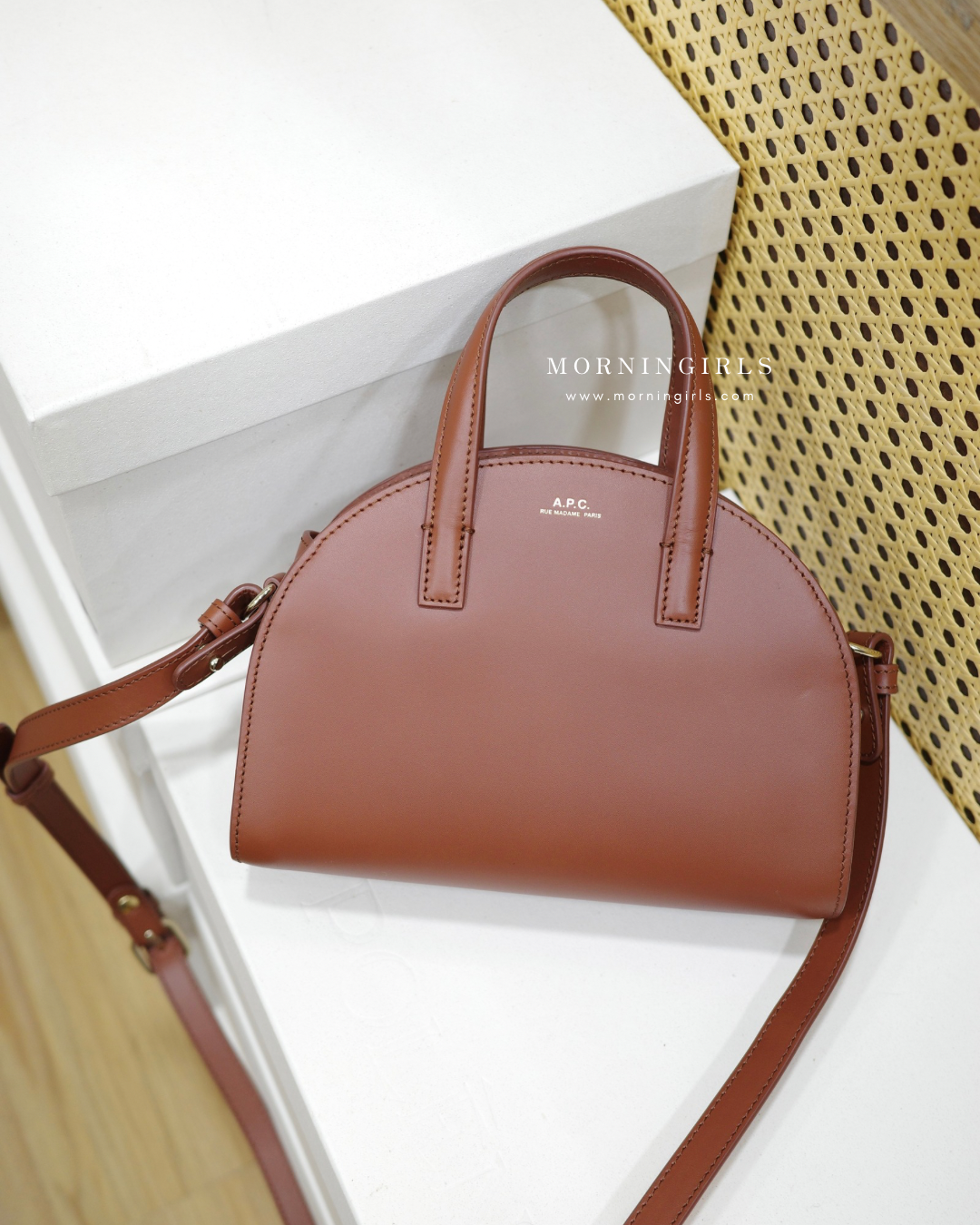 A.P.C. Demi Lune Tote Bag 真牛皮 [MINI]［最新系列上架!］
