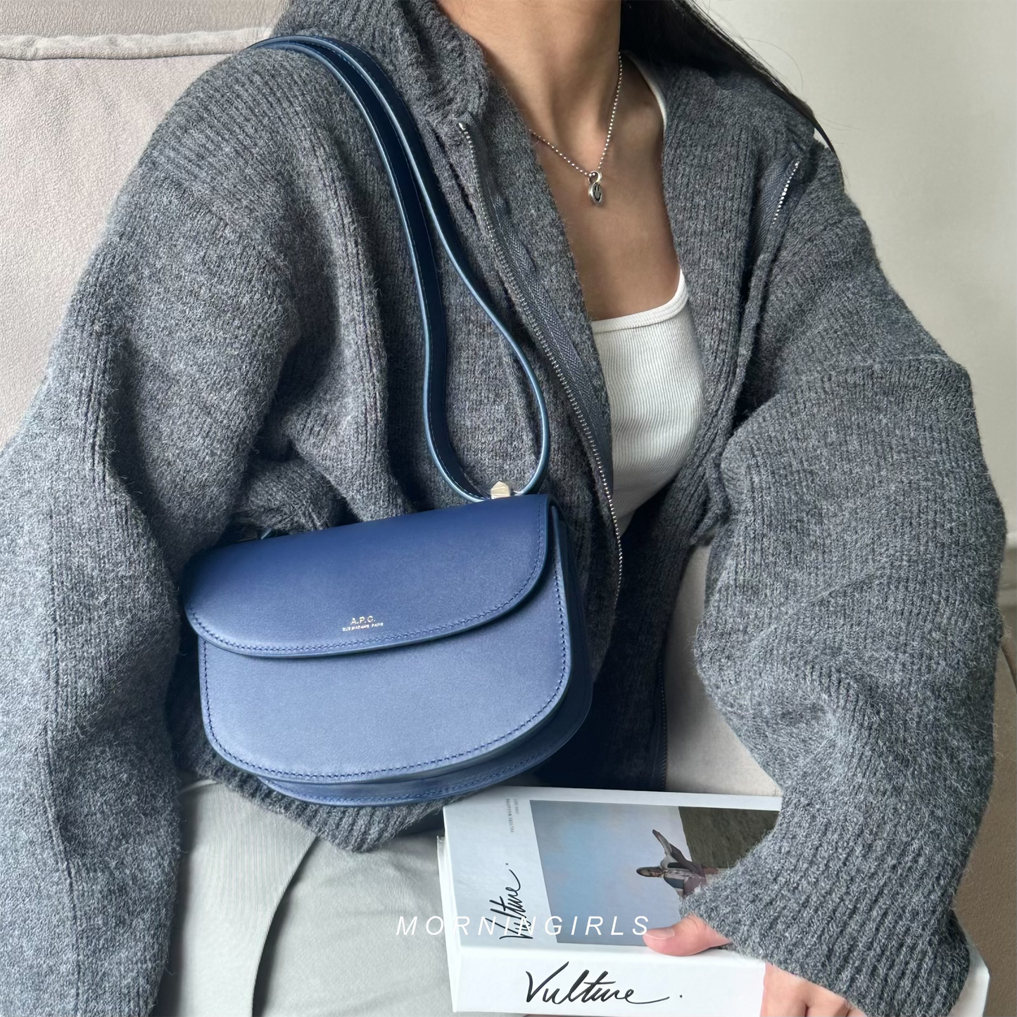 A.P.C. 2024 Seasonal Colour MIDNIGHT BLUE 馬鞍包