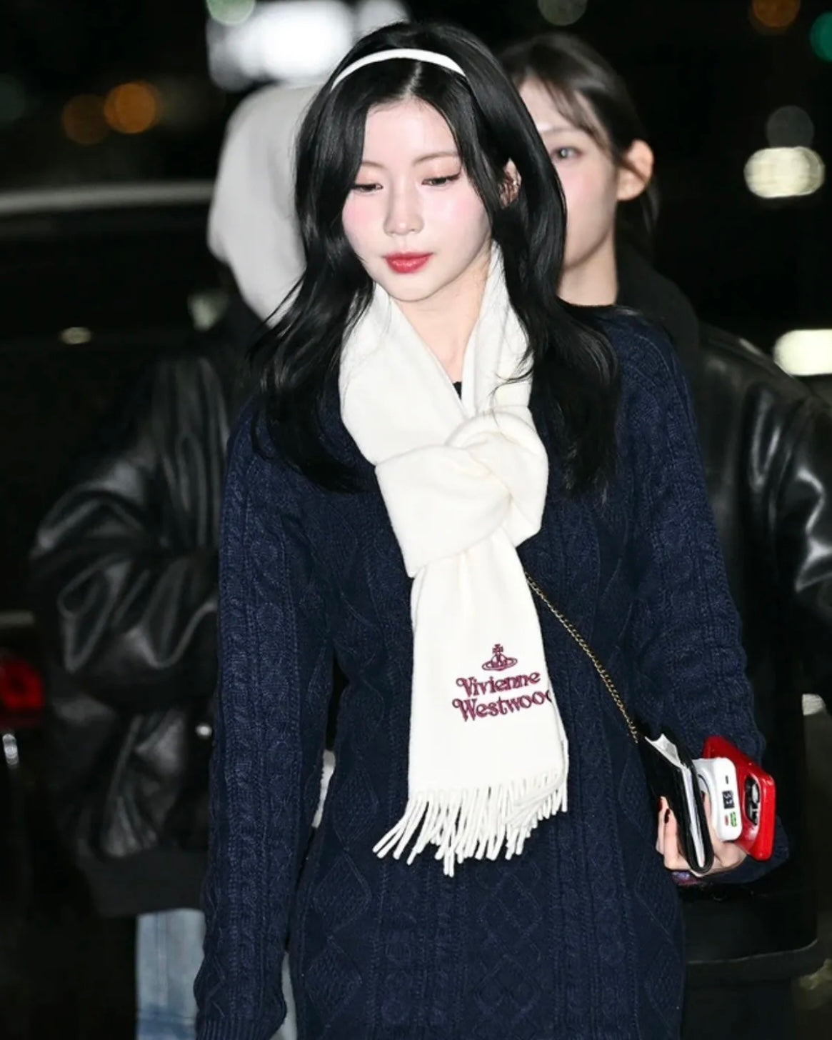 Vivienne Westwood Embroidered Logo Scarf (100% wool) [白色現貨中 日本版 意大利製!]