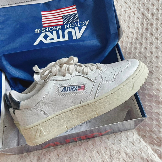 Autry Medalist Low Sneakers 美式復古小白鞋 NAVY