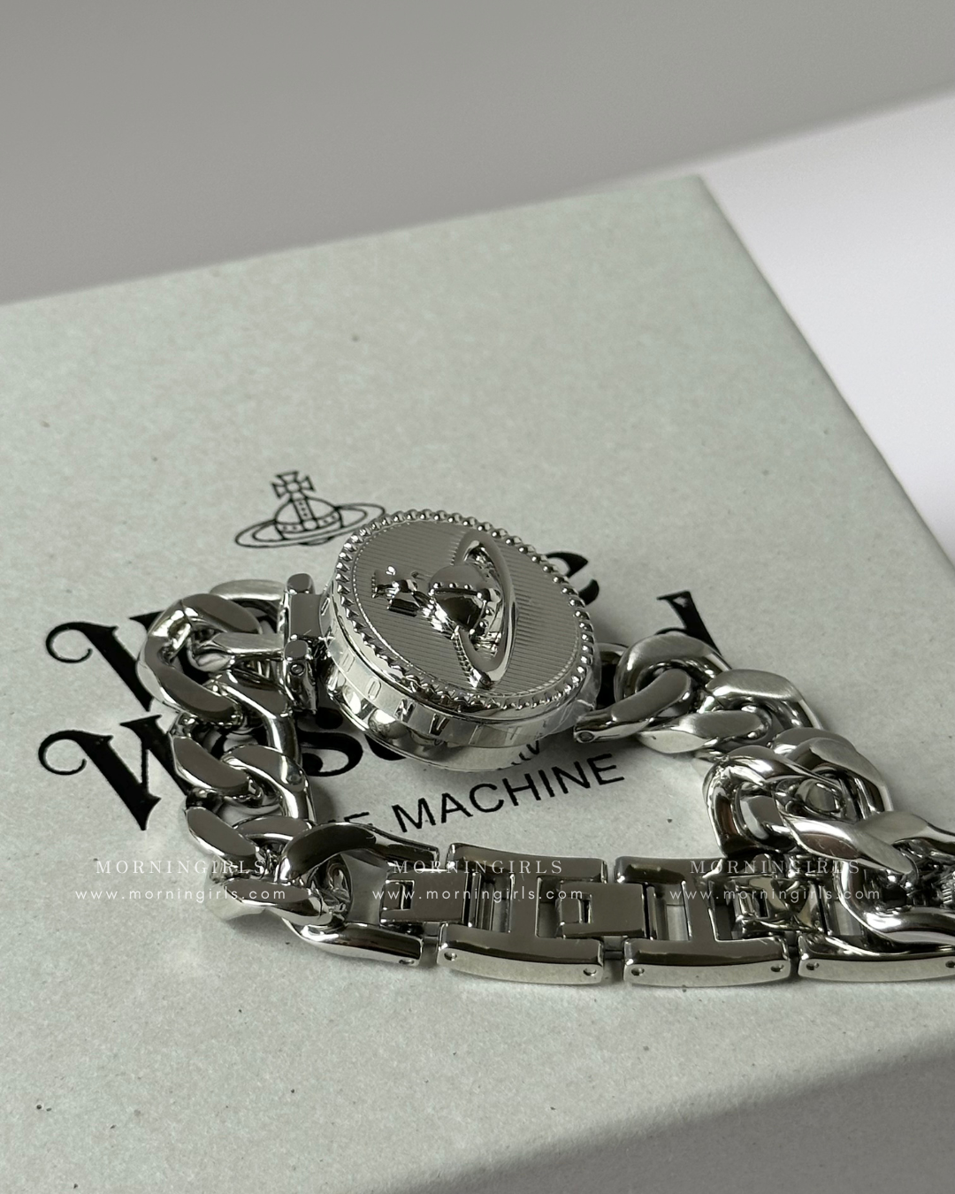 Vivienne Westwood Orb Button Watch 滑蓋手錶 [古巴鏈Vintage復古感 歐洲全斷貨最後一批12月中到]