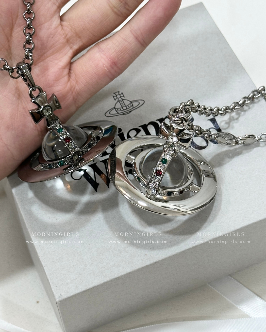Vivienne Westwood ORB Pendant Crystal Necklace Large 大尺寸星球