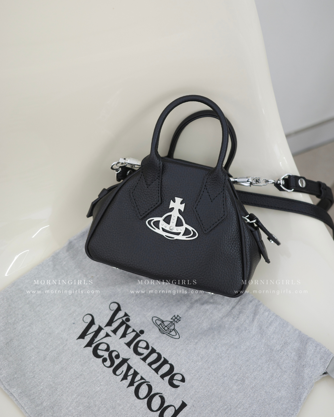 Vivienne Westwood Yasmine Mini Bag 荔枝皮保齡球袋 [年中折扣中!]