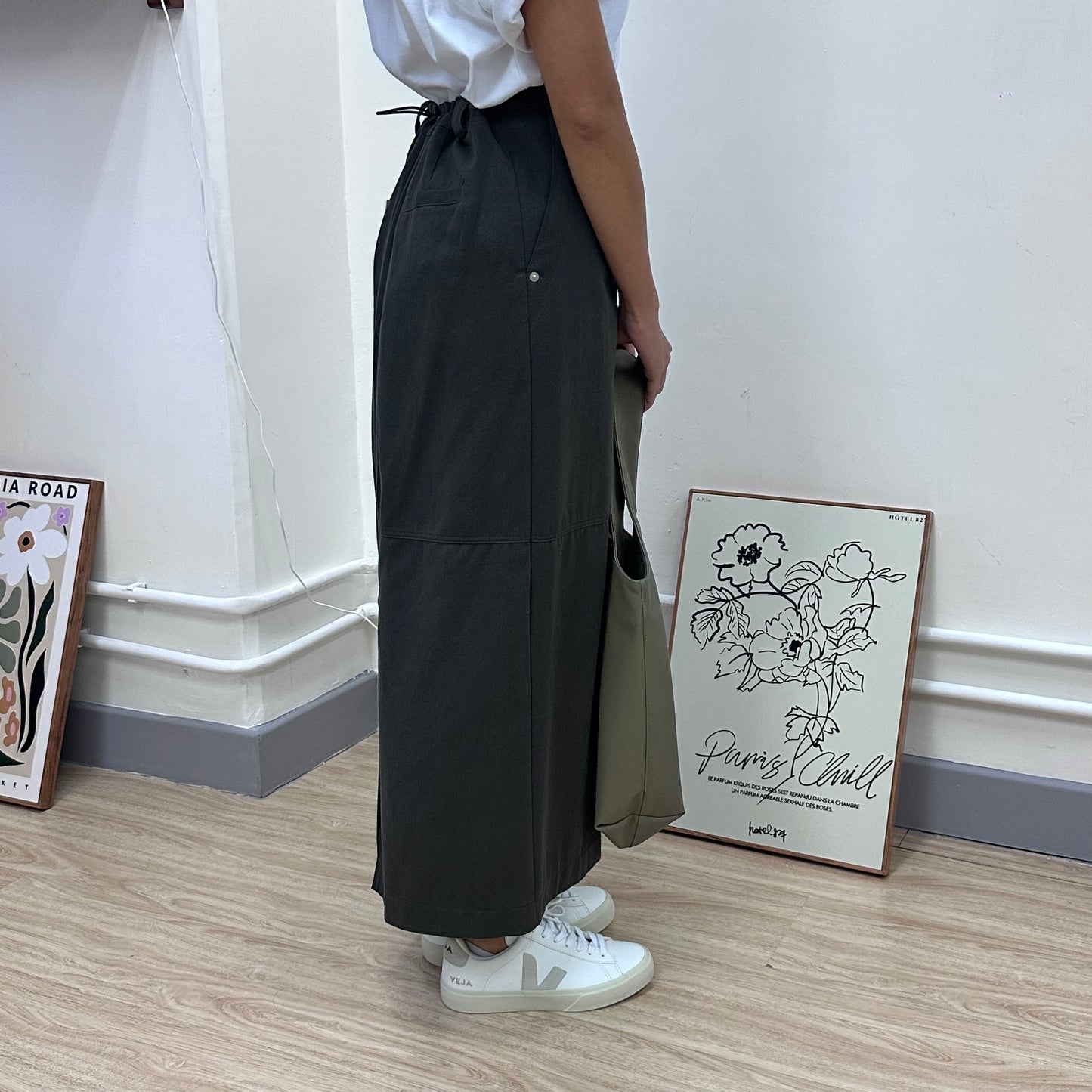 半橡筋後開叉工裝裙 [門市搬遷清貨限時優惠$199!]