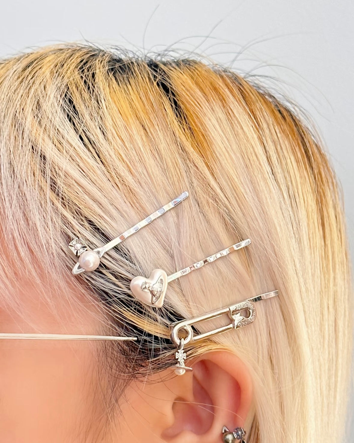 VIVIENNE WESTWOOD Tilde Bobby Pin Set [Girl's Day惠利同款髮夾三件裝]