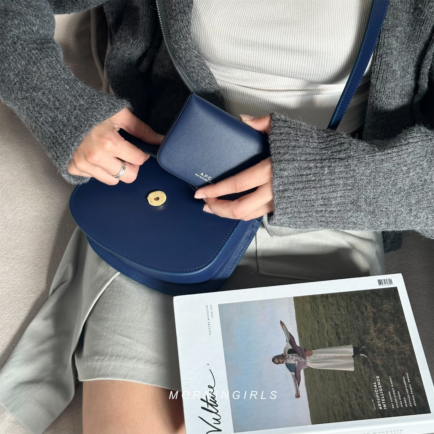 A.P.C. 2024 Seasonal Colour MIDNIGHT BLUE 馬鞍包