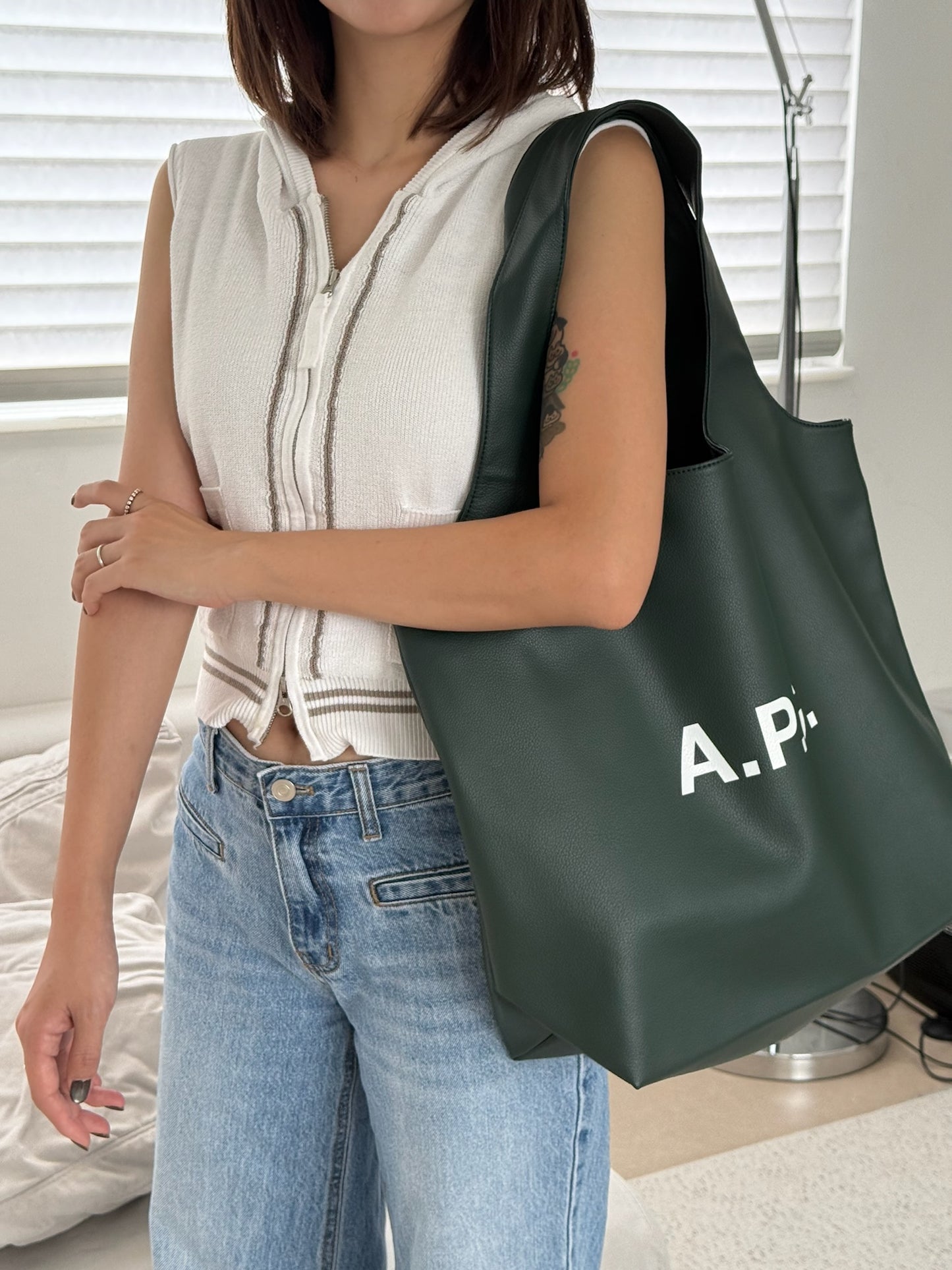 A.P.C. Ninon Tote Bag［銷量冠軍! 秋冬季限定顏色最新上架!］