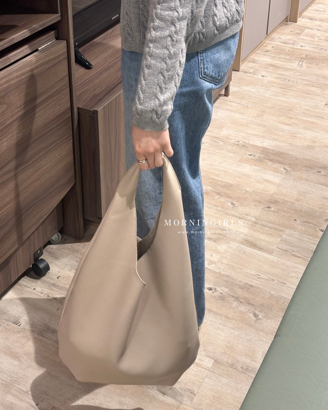 A.P.C. Le Neige Tote Bag 100%真牛皮［多色限時現貨優惠中! 極難補貨!］