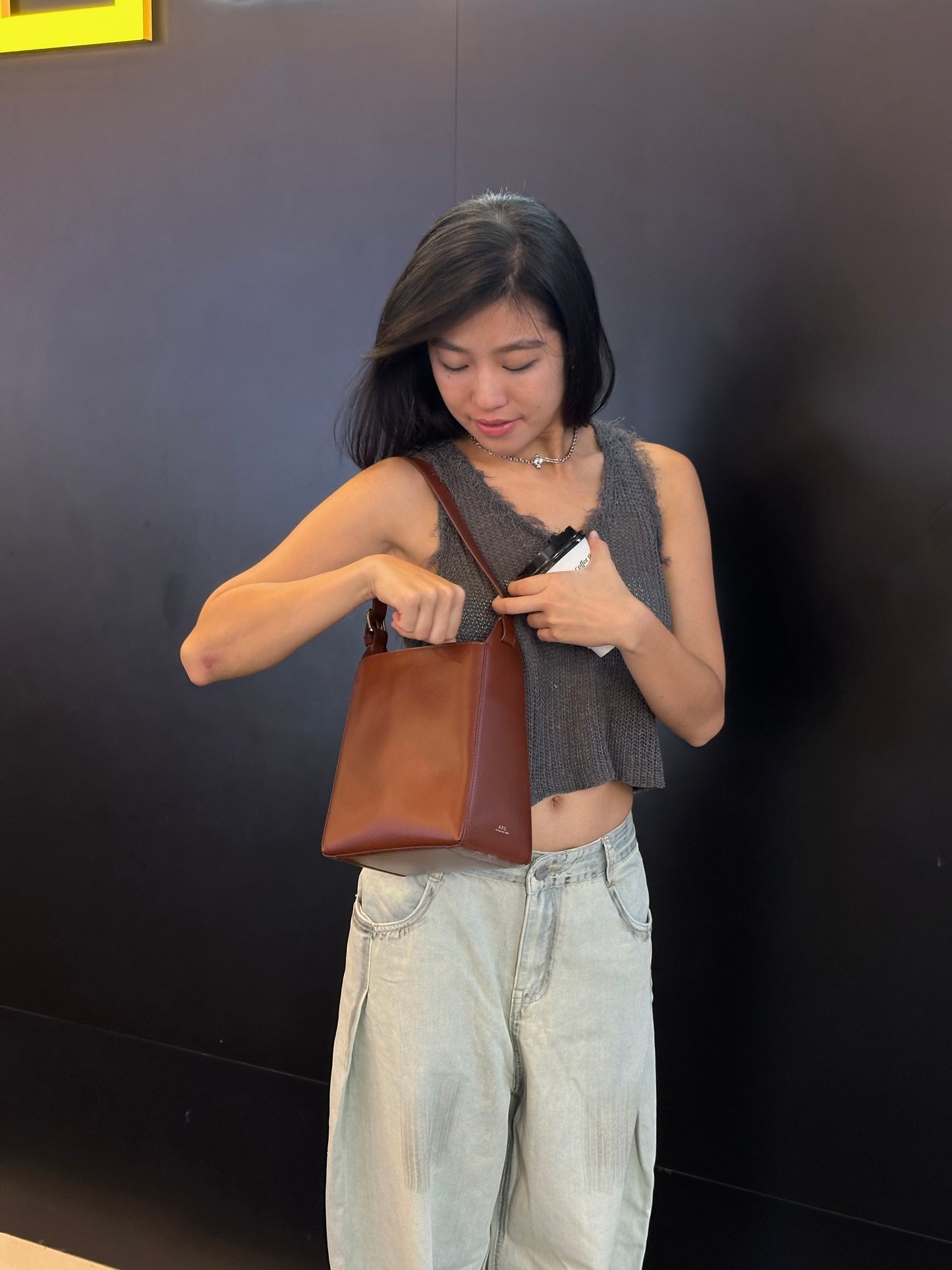 A.P.C. Virginie Bucket Bag 水桶袋 [SMALL]［復古啡最後一個現貨優惠中!]