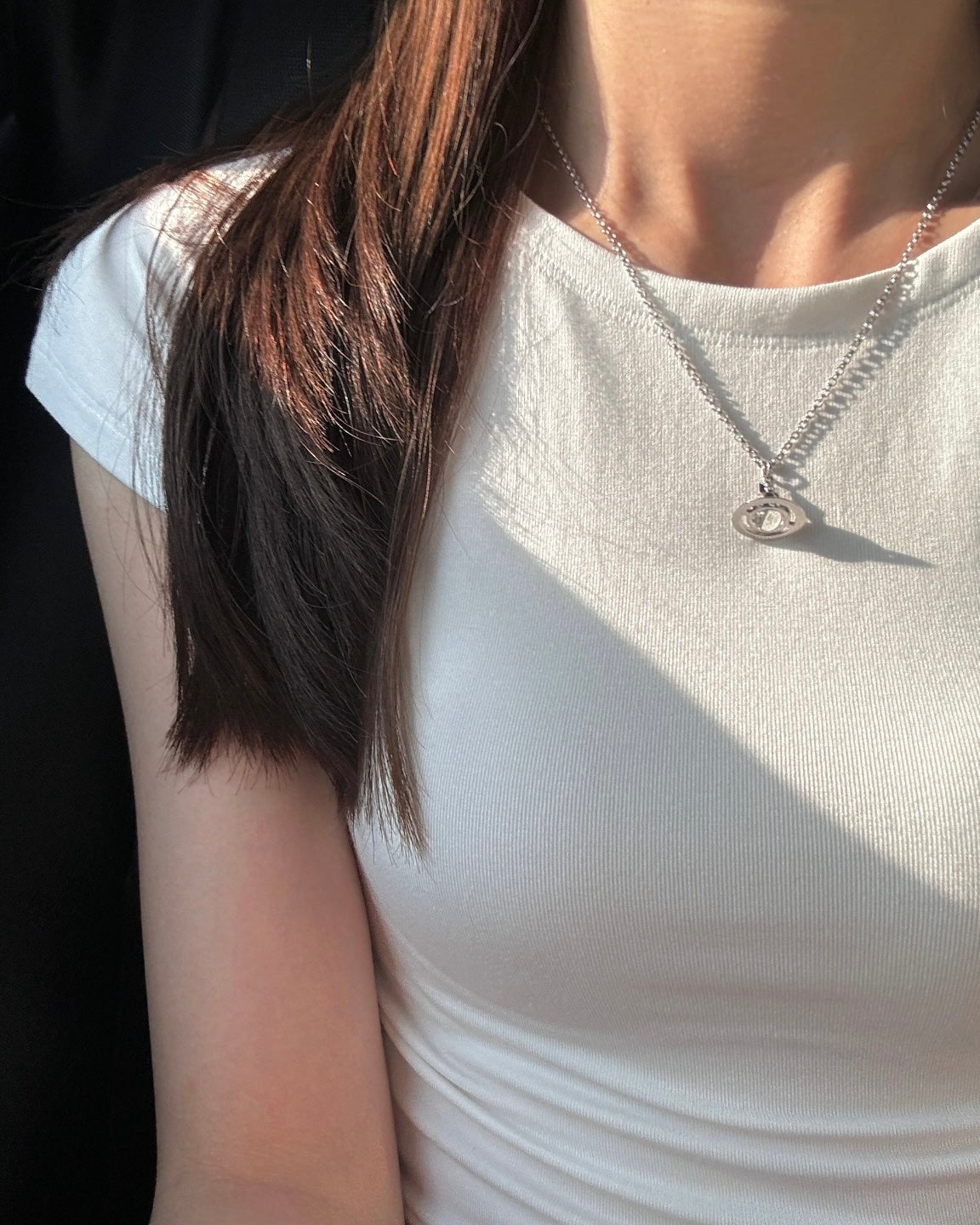 Vivienne Westwood ORB Pendant Crystal Necklace 透明銀色星球