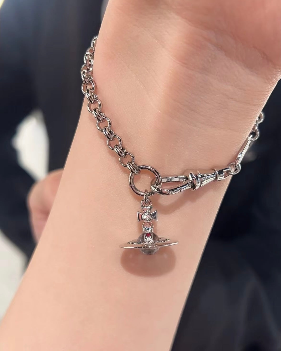 Vivienne Westwood Orb Pendant Crystal Bracelet 星球手鏈 [限定幻彩上架!]￼￼
