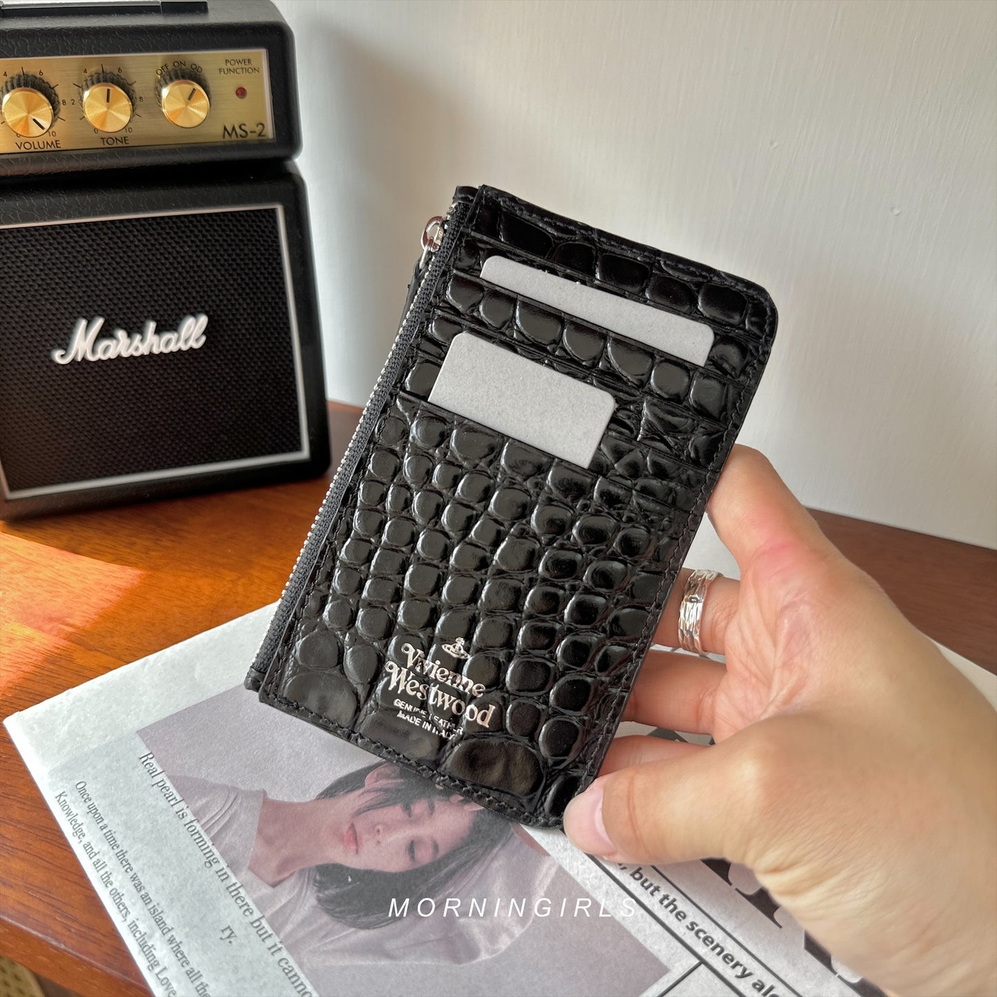 Vivienne Westwood 半月 Slim Long Cardholder 黑色鱷魚皮 [令面大格已停產! 現貨完售下架轉新版!]