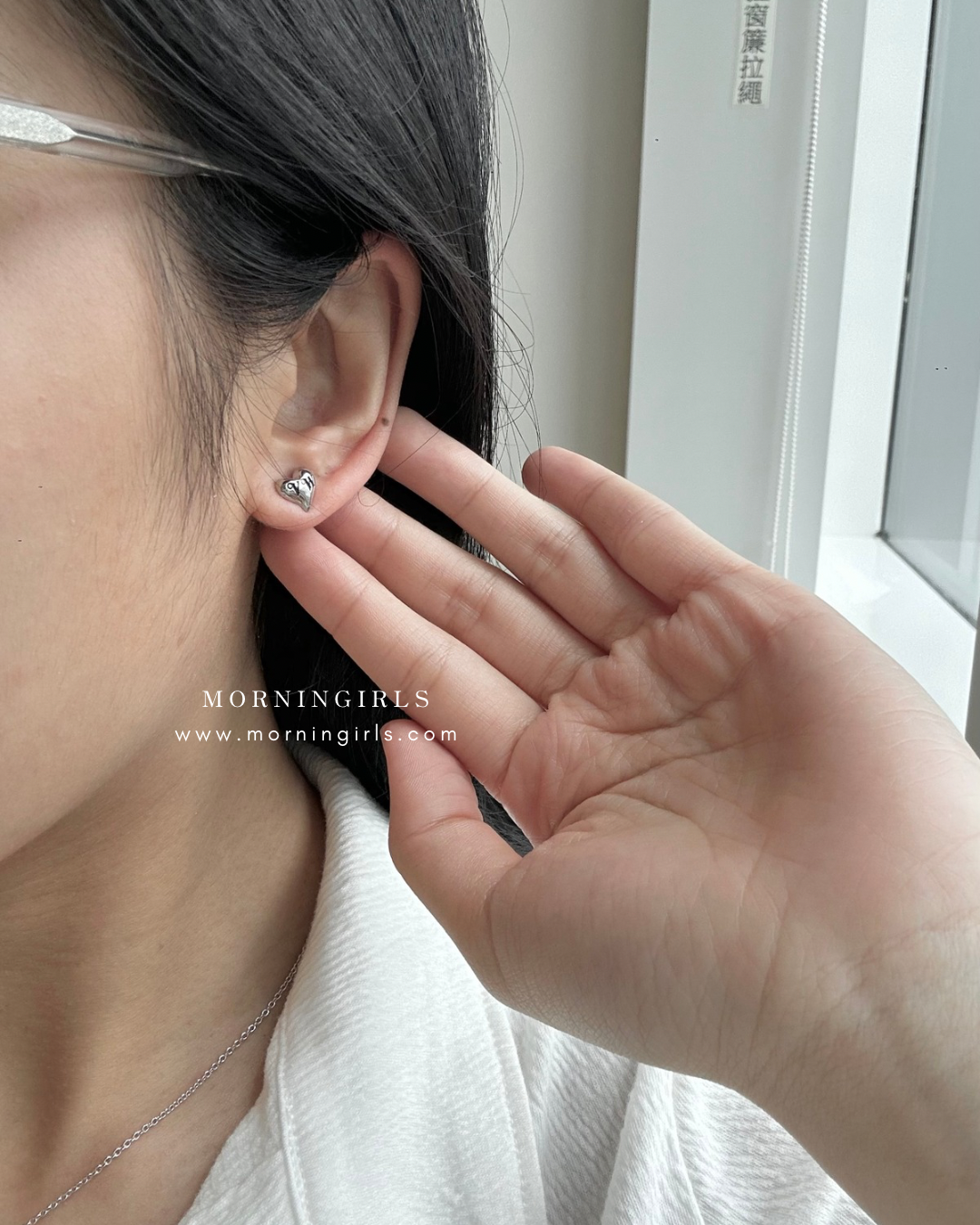Vivienne Westwood Leodaria Earrings 925純銀 簡潔鴛鴦耳環 [最新上架! 限量現貨優惠中!]