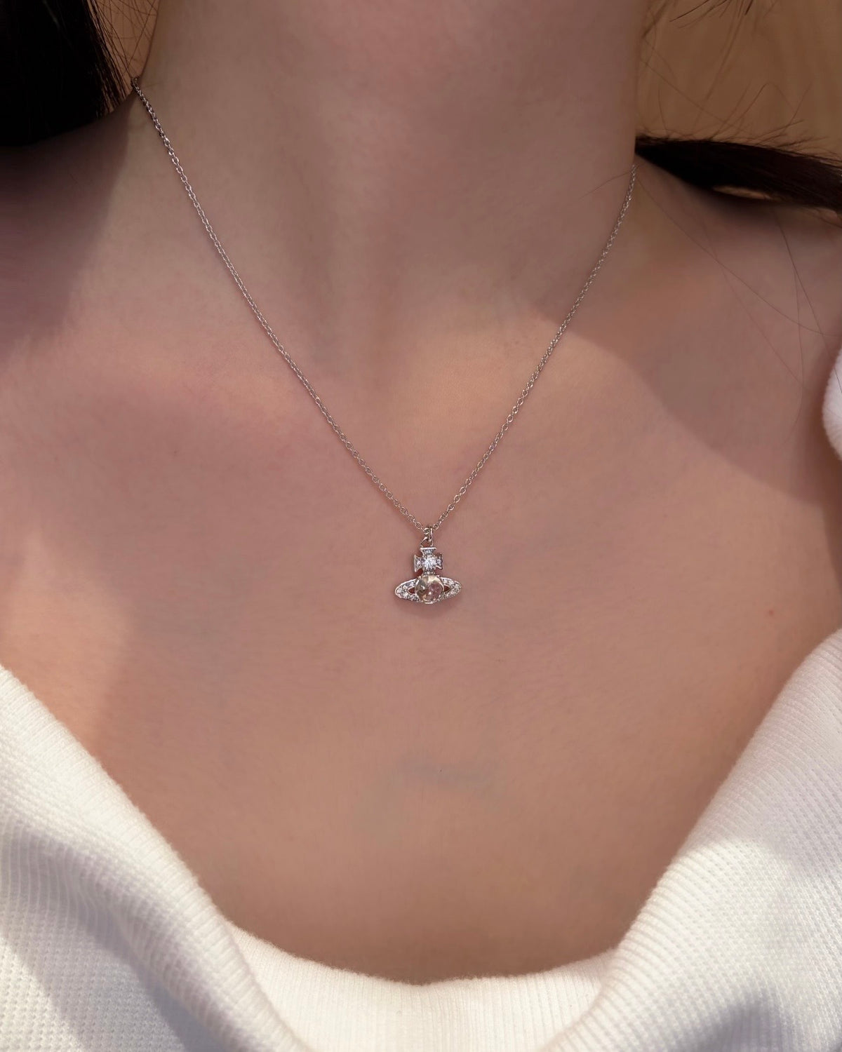 Vivienne Westwood Ondina Pendant Necklace[最新清透顯白玻璃珠]