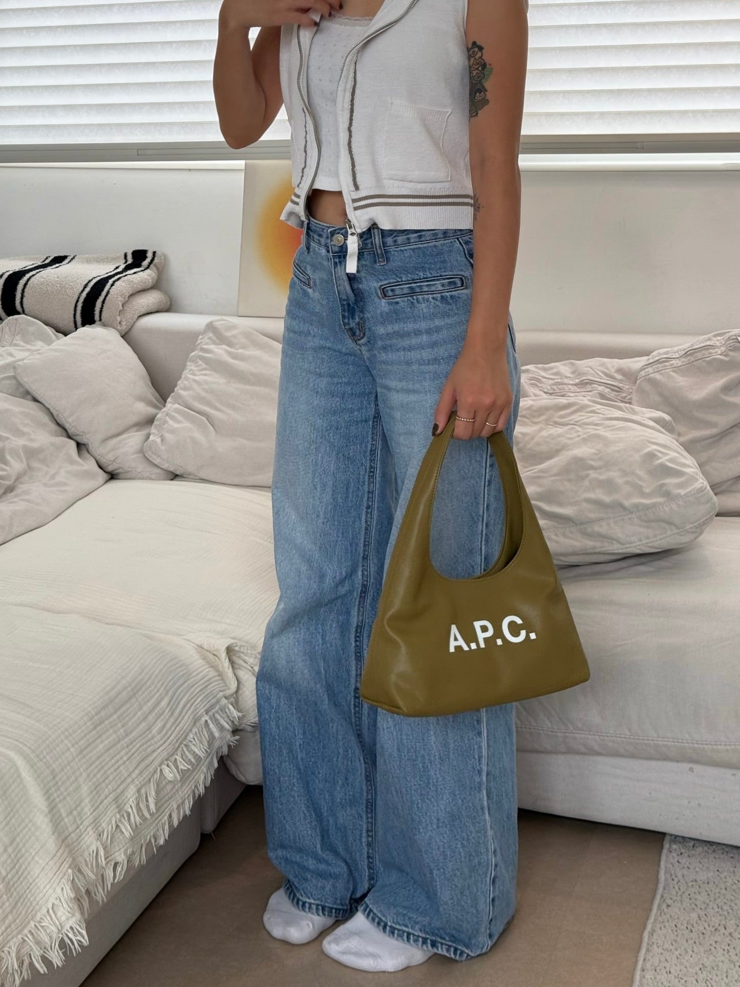 A.P.C. Baby Ninon Shoulder Bag［最新上架! 超可愛腋下袋! 全現貨發售中］