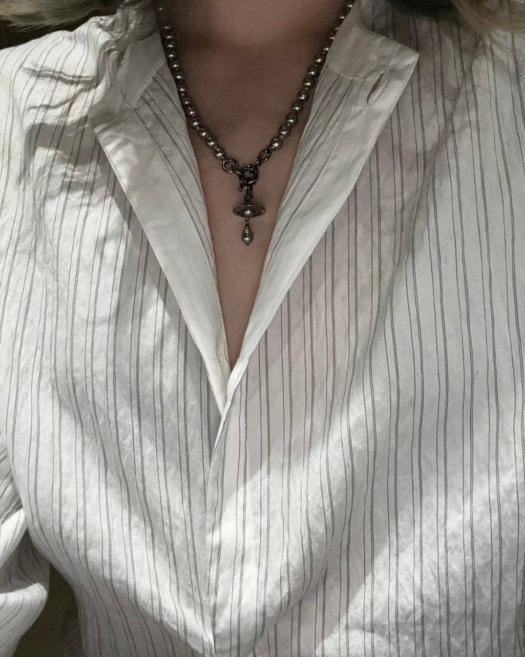 Vivienne Westwood Aleksa Pearl Choker Necklace 巴洛克水滴珍珠限量灰色［大折扣中 NANA同款 絕美小暗黑灰!]