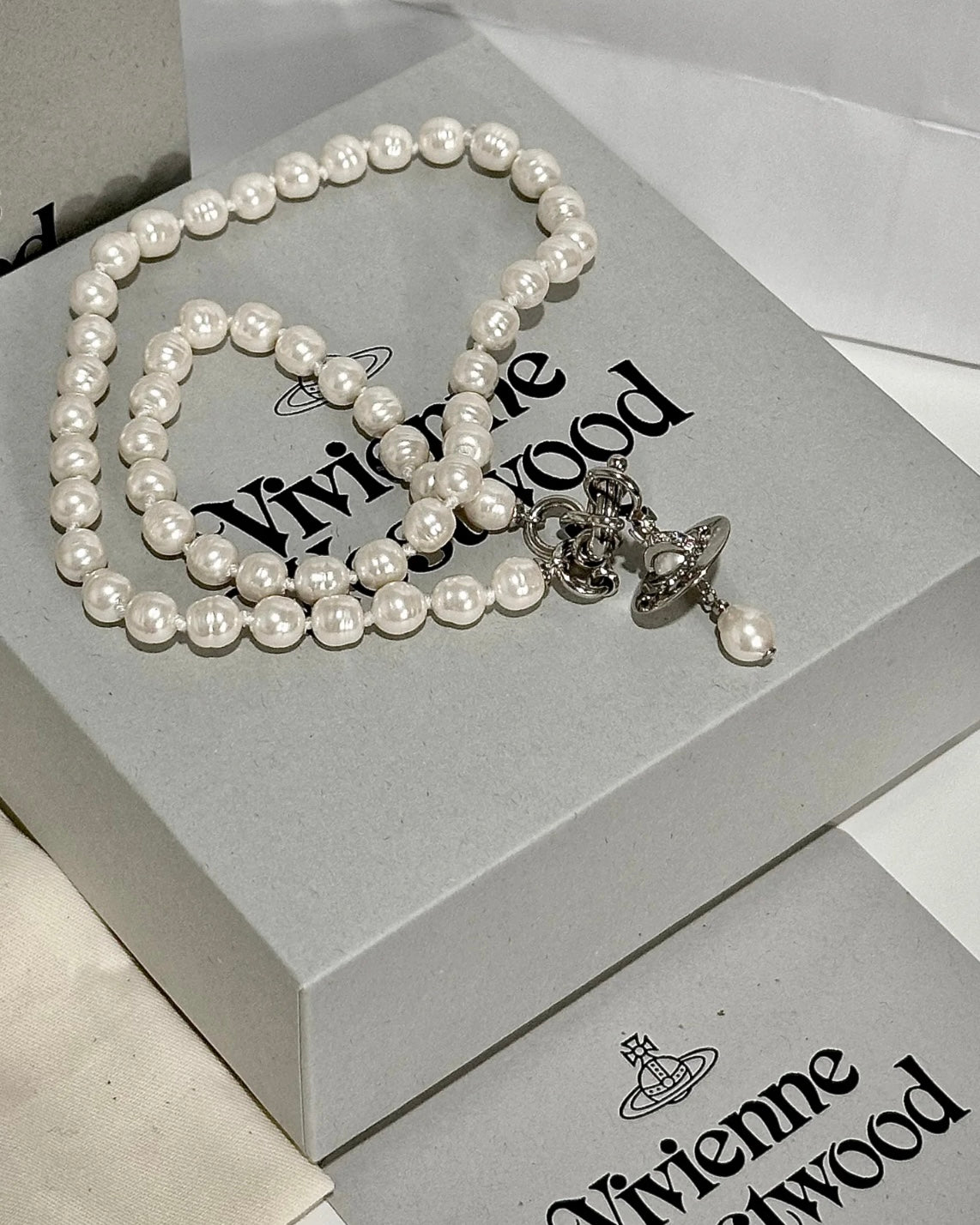 Vivienne Westwood Aleksa Pearl Choker 巴洛克水滴珍珠 [NANA同款 最新上架! 超級美! 超限量優惠現貨!]