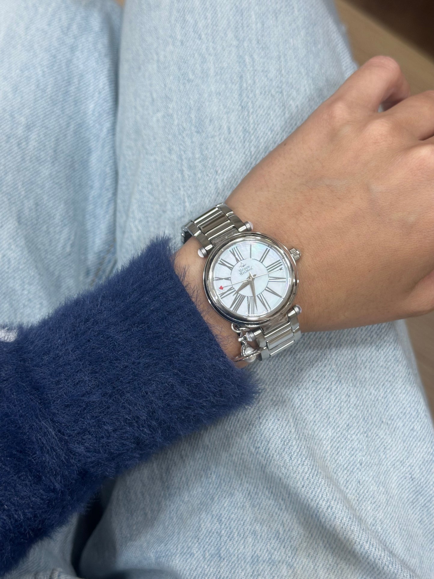 Vivienne Westwood Mother Orb Watch 32mm [超可愛連小吊墜]