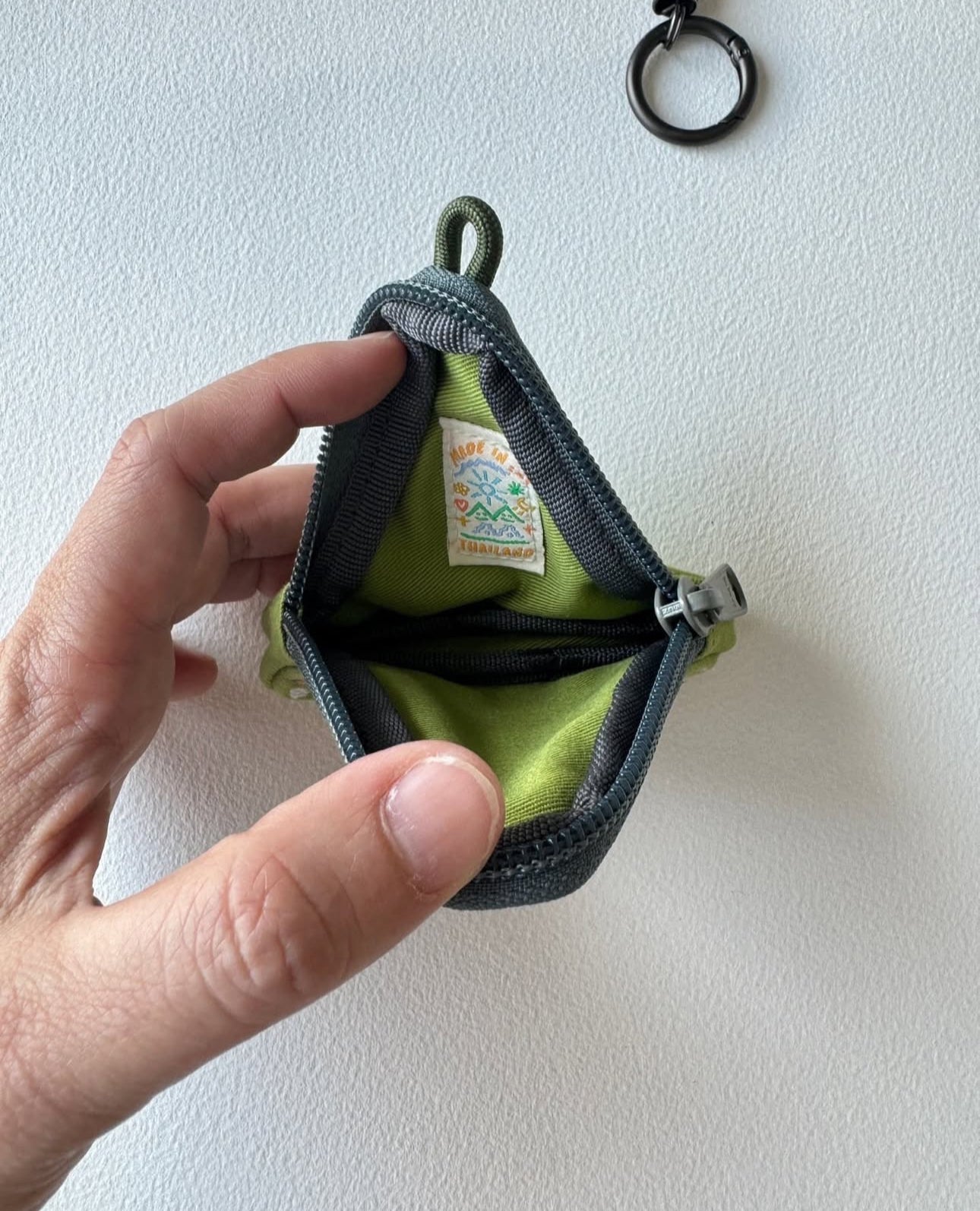 Hamblepie 泰國自家品牌 - Fresh Wild Nature Triangle Little Coins Bag 附送扣［最新上架!］