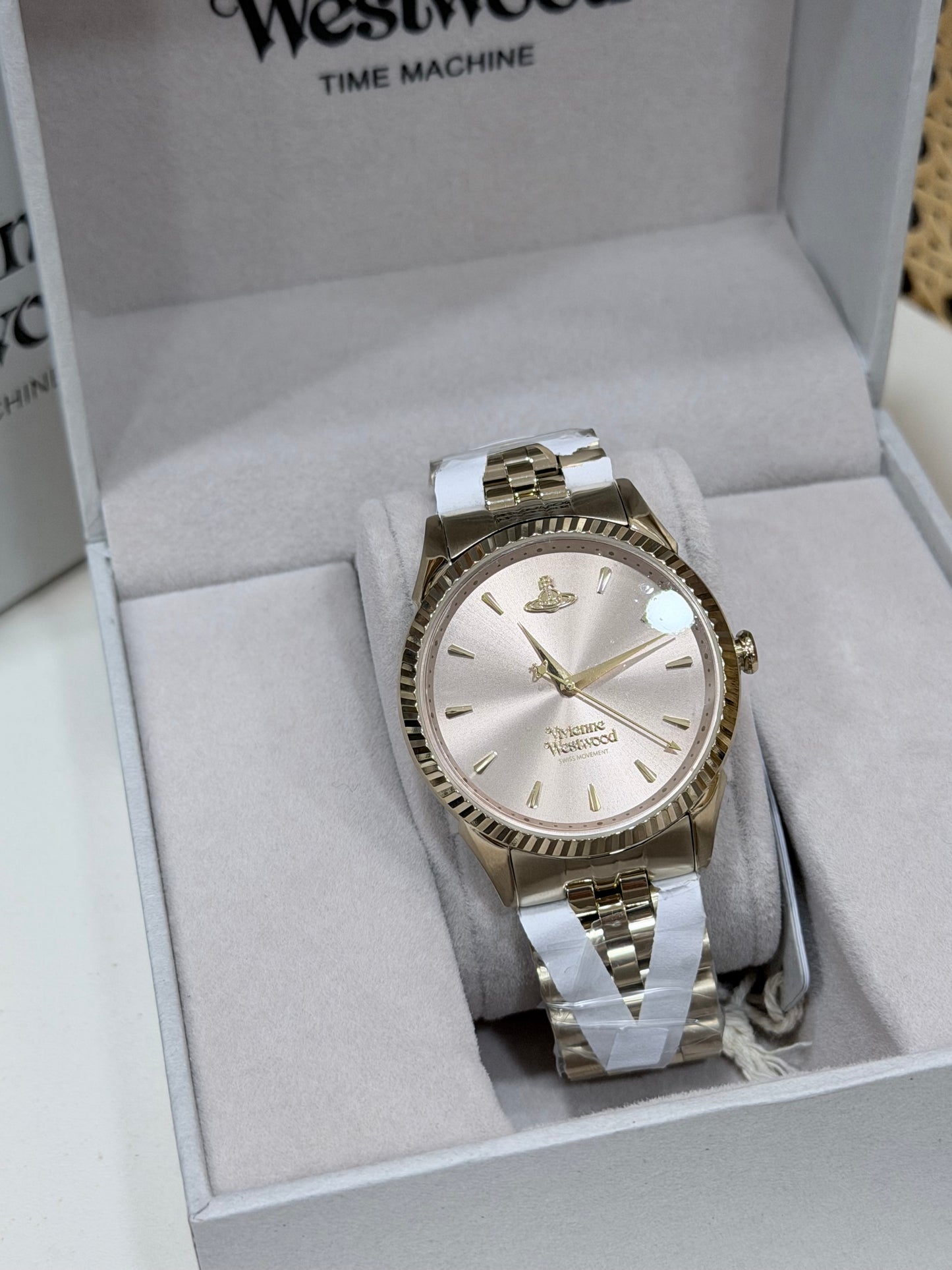 Vivienne Westwood Seymour Watch 38mm 香檳金［最新上架!］