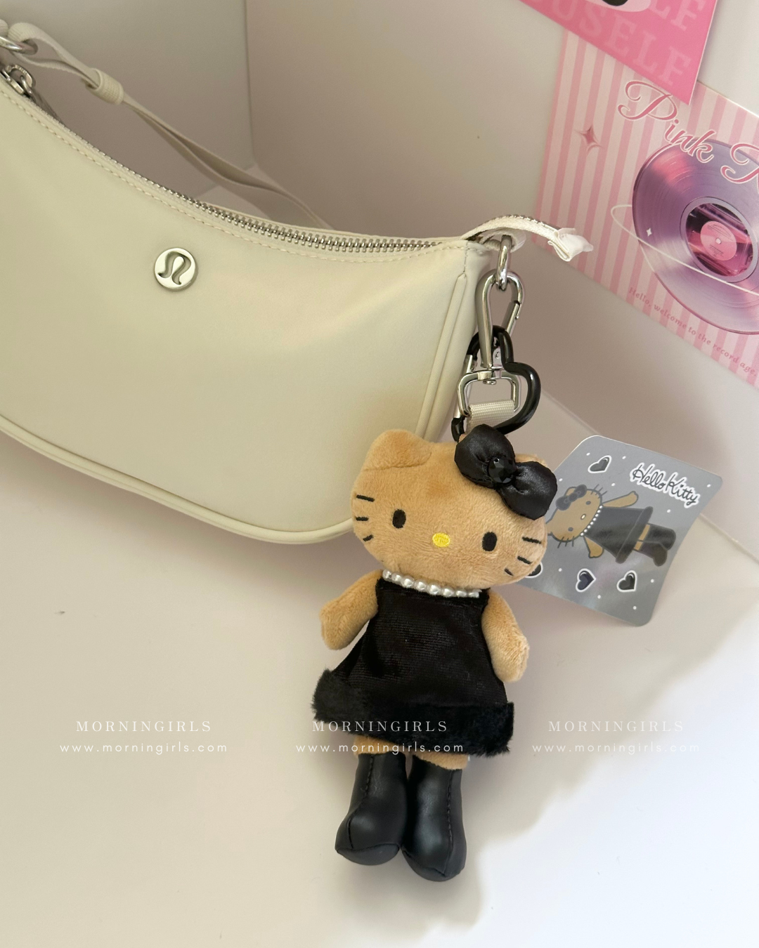 長腿 Hello Kitty 掛飾 𝜗𝜚 日本限定 [大量現貨到達⋆˙⟡可到旺角門市即時購買現貨!]