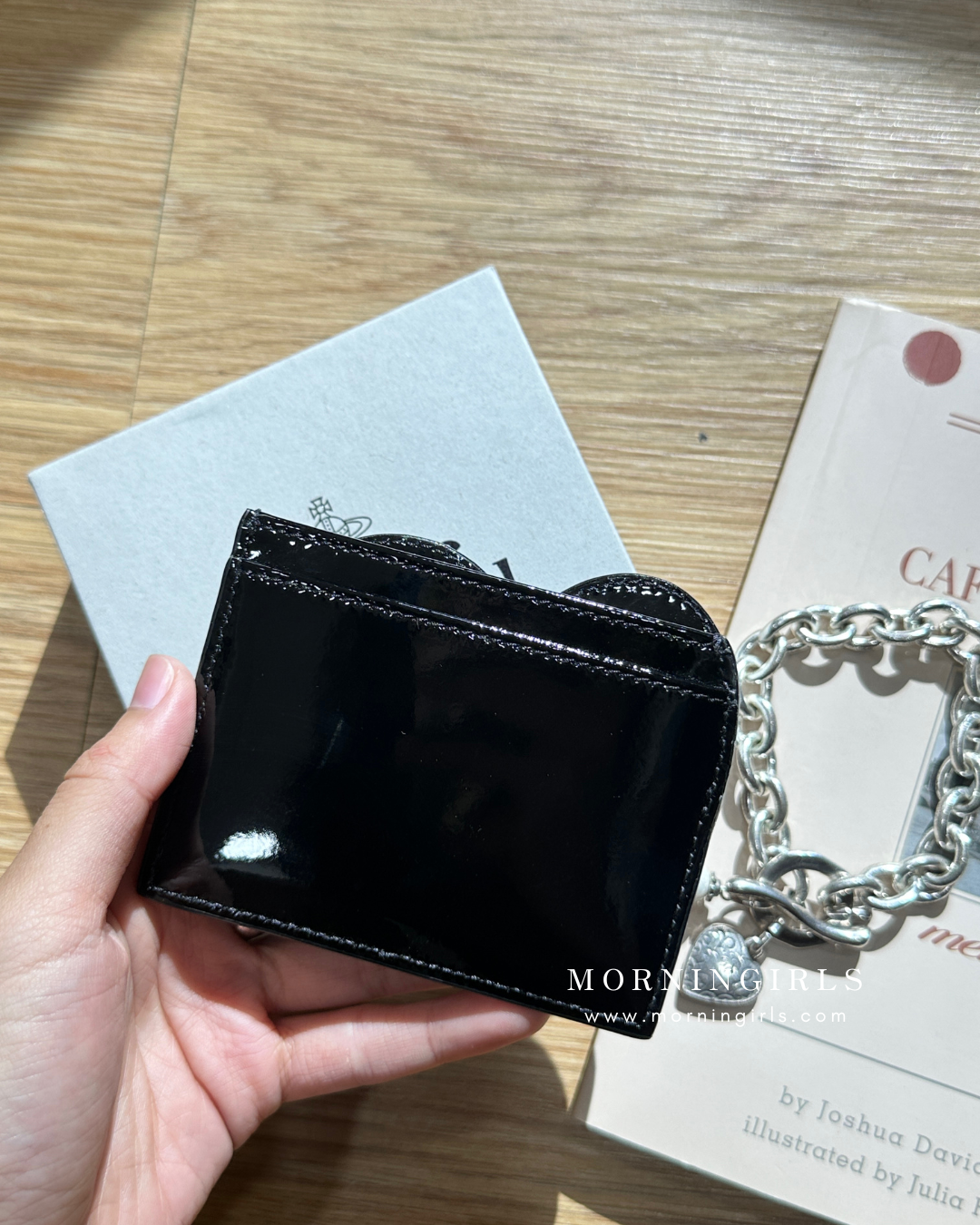 Vivienne Westwood Heart Cardholder 黑色漆皮