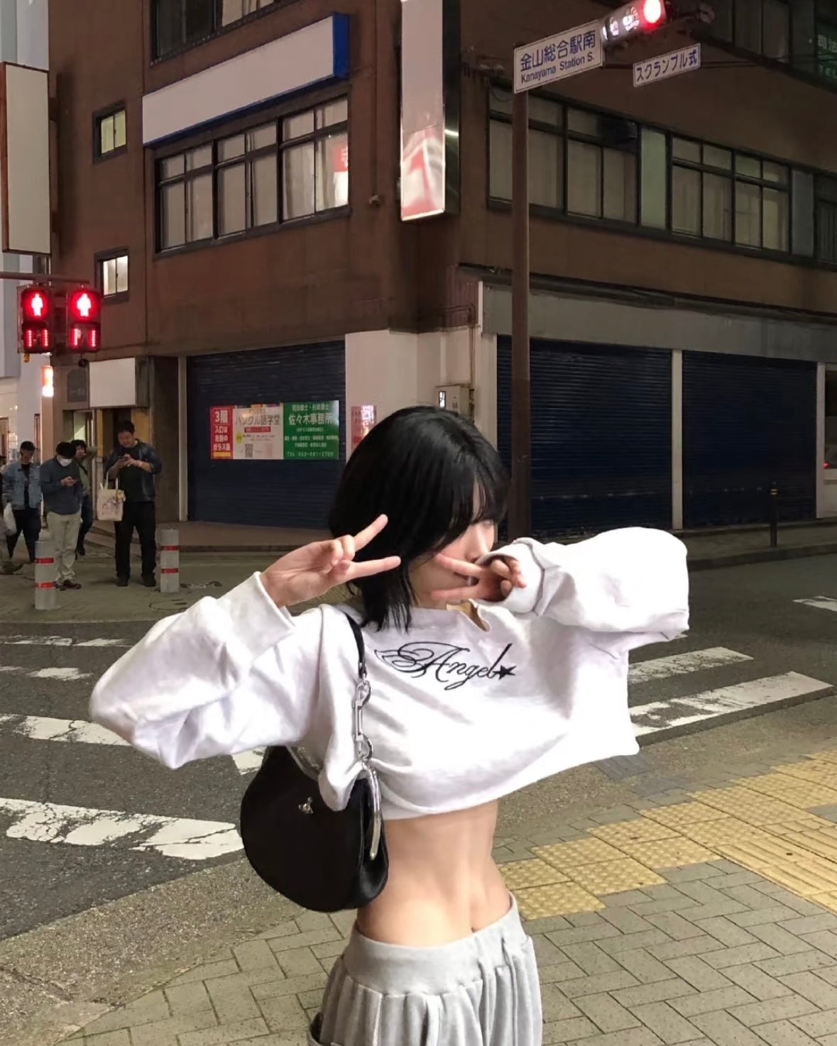 Vivienne Westwood Half Moon Shoulder Bag 🌙 [BABYMONSTER Ahyeon同款]