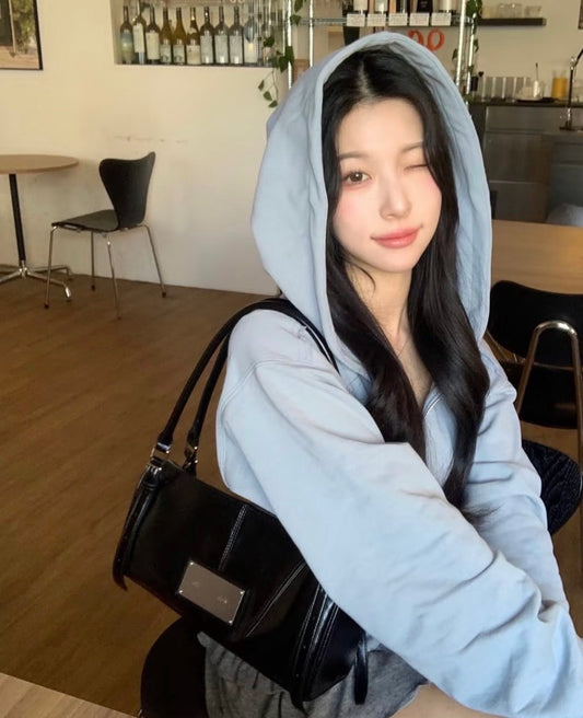 Matin Kim Buckle Strap Shoulder Bag 韓國選物🇰🇷皮帶扣圓筒單肩袋［個性街頭風］