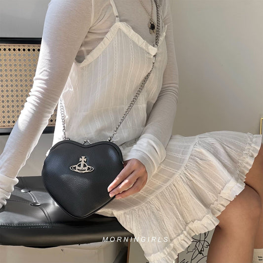 Vivienne Westwood Belle Heart Frame Purse 經典黑色荔枝皮