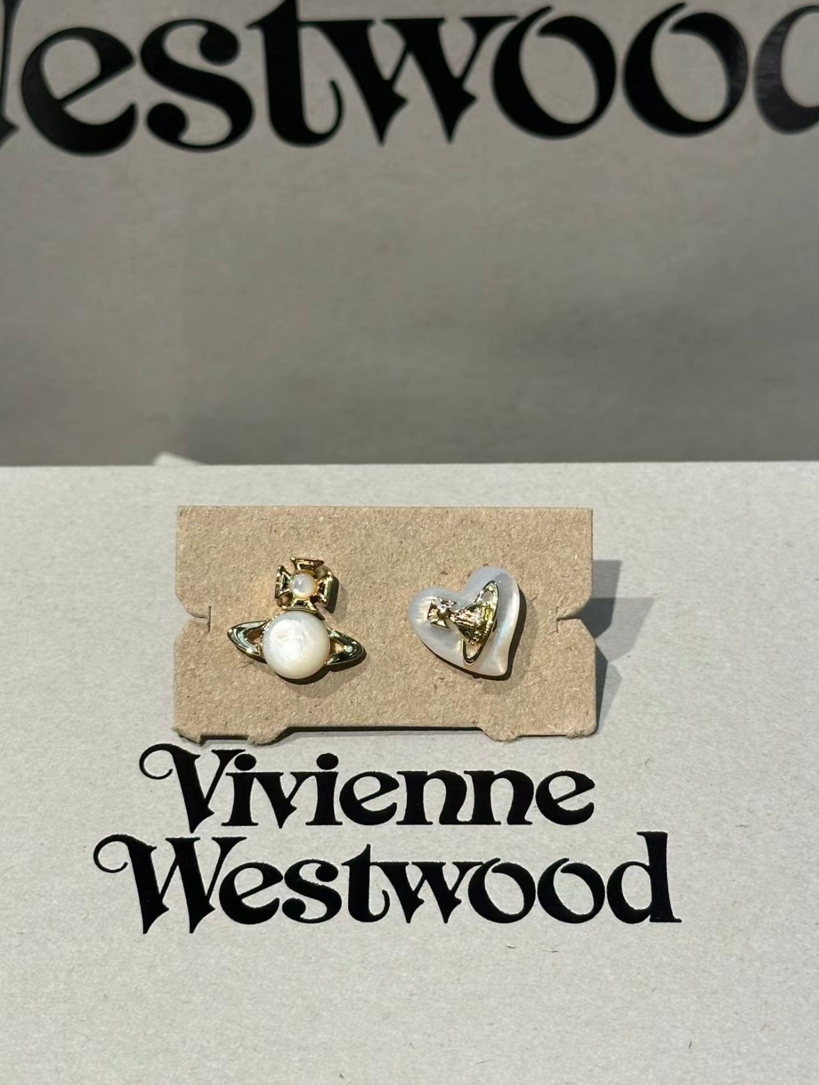 Vivienne Westwood Thomasina Earrings [絕美愛心星球 限時大折扣中!]