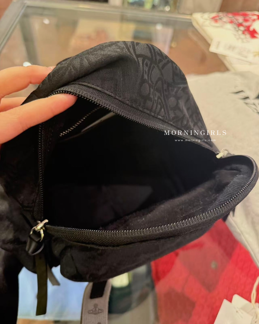 Vivienne Westwood Orb Backpack SMALL [2025年最新日本限定]