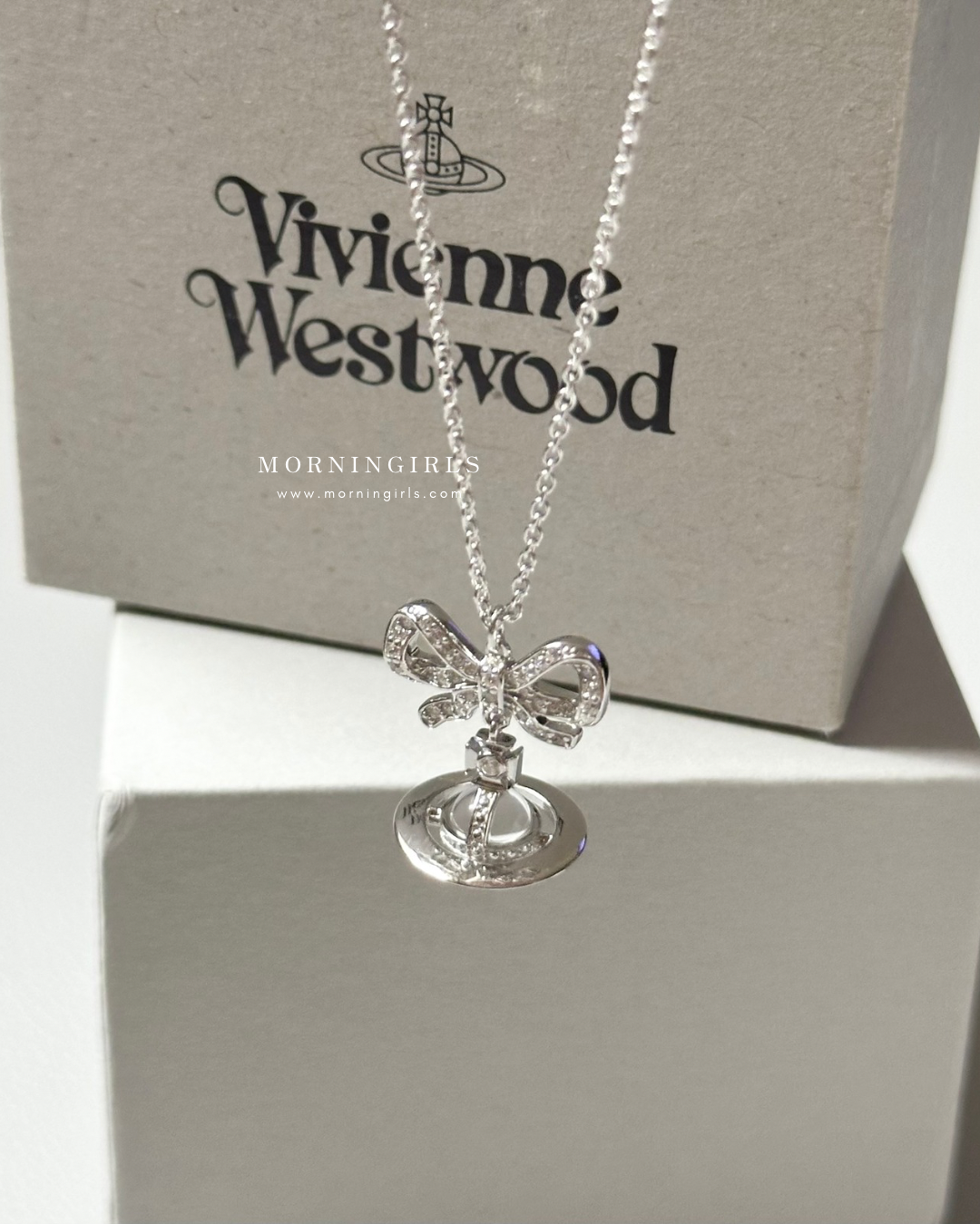 Vivienne Westwood Octavie Pendant Necklace 蝴蝶結星球 [100%純銀 IVE直井怜同款 現貨發售中!]