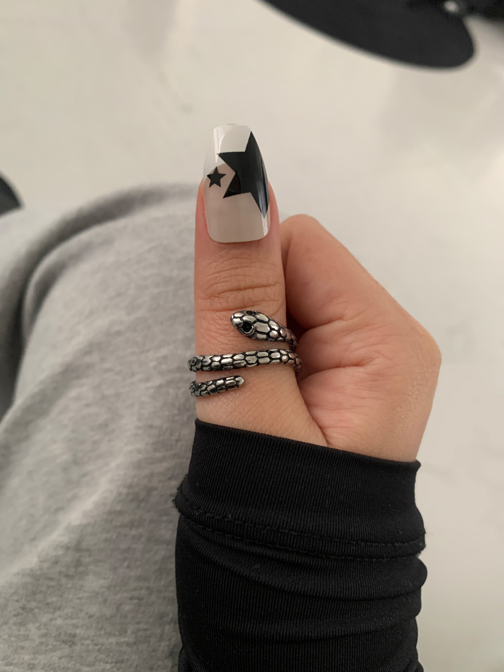 韓國選物🇰🇷 Grumpy Stuff Coiled Snake Shape Ring