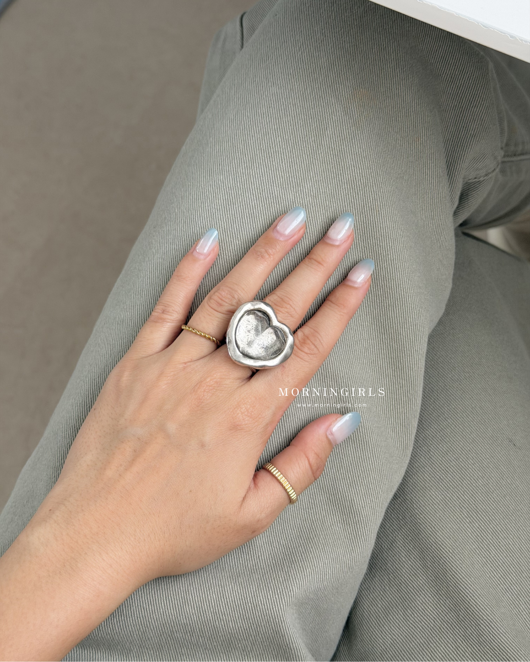 Otro Accesorio 西班牙手工飾物 - Galaxy Heart Ring [NEW ITEM! 顏色超美極推薦 可自行調節!]