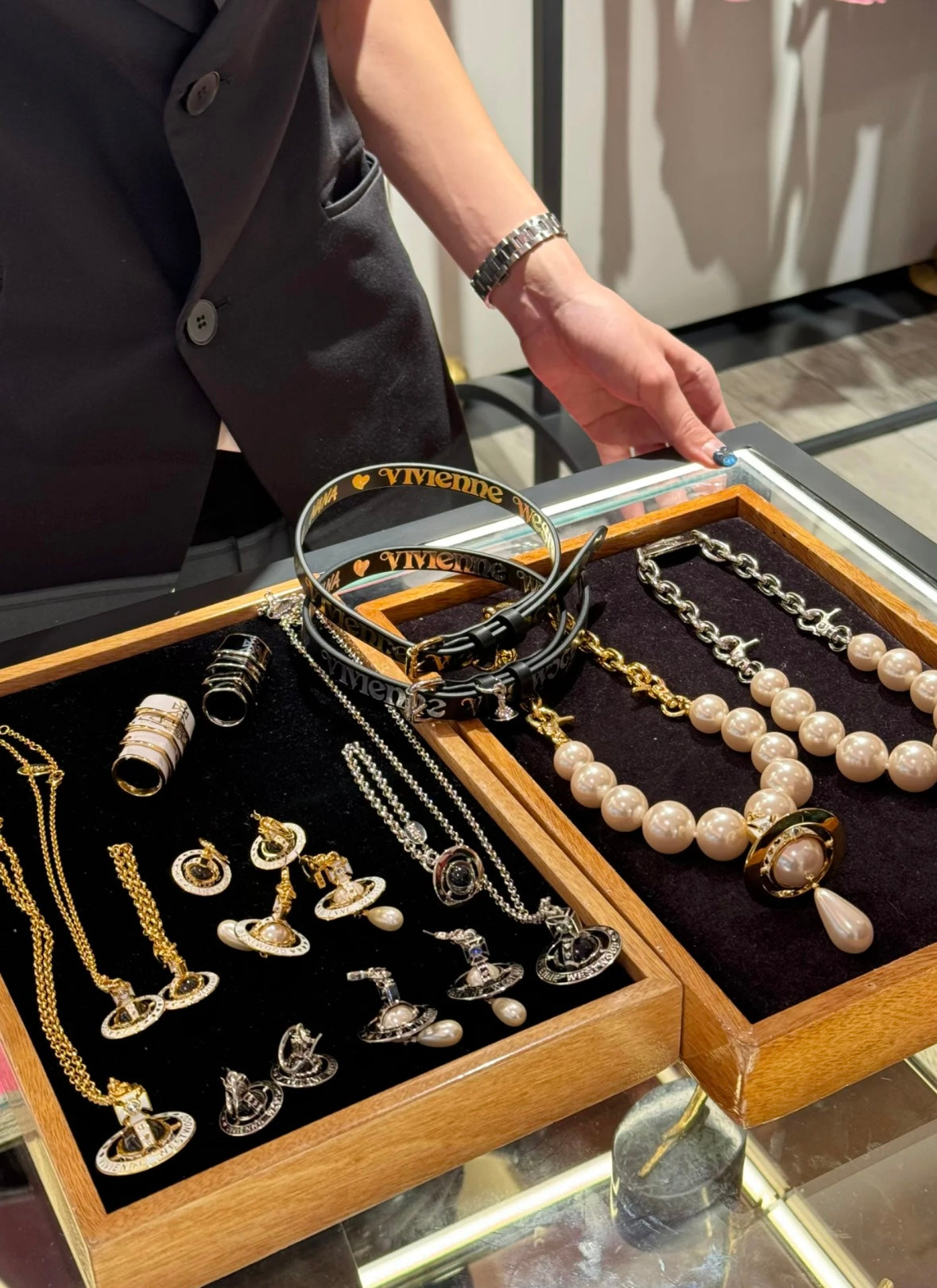 NANA × Vivienne Westwood 聯名系列🪐 [全球專櫃已斷貨 多款現貨發售中]